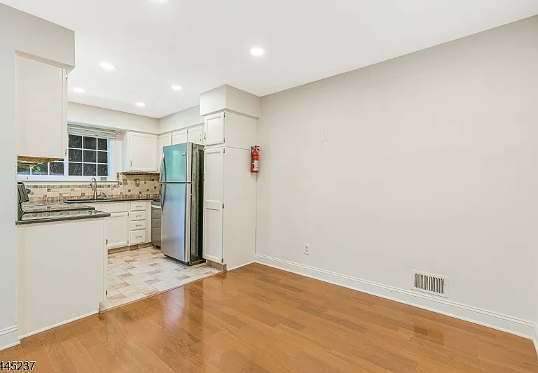 3 Tory Ct — Photo 11