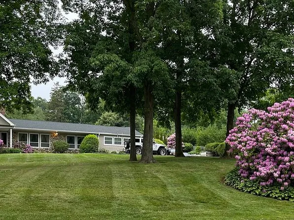 20C Juneau Blvd, Woodbury, NY 11797