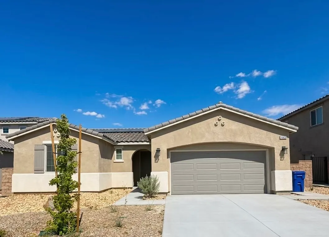 3 bed, 1673 sqft, $2,495 — Photo 1