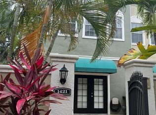 1421 Harbour Walk Rd, Tampa, FL 33602