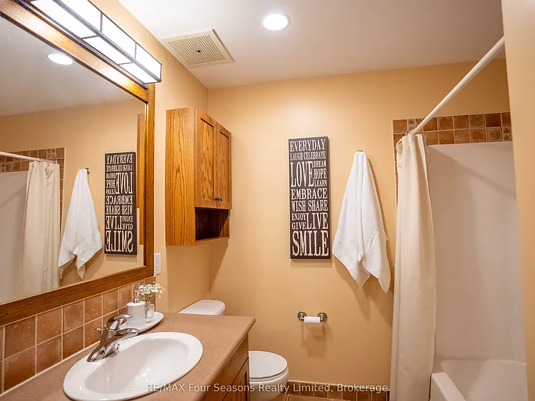 125 Fairway Ct #125 — Photo 28