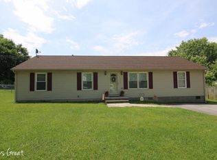 1614 Garst St, Salem, VA 24153