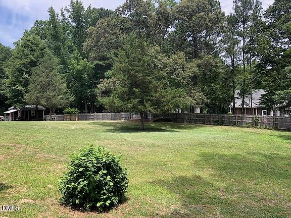 4th image of 2100 Jack Rd
