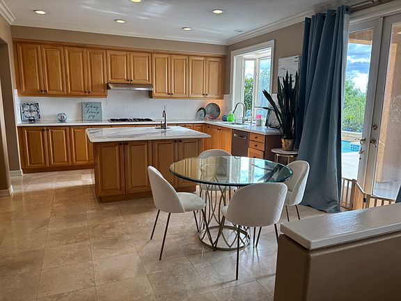 5th image of 2568 N San Miguel Dr