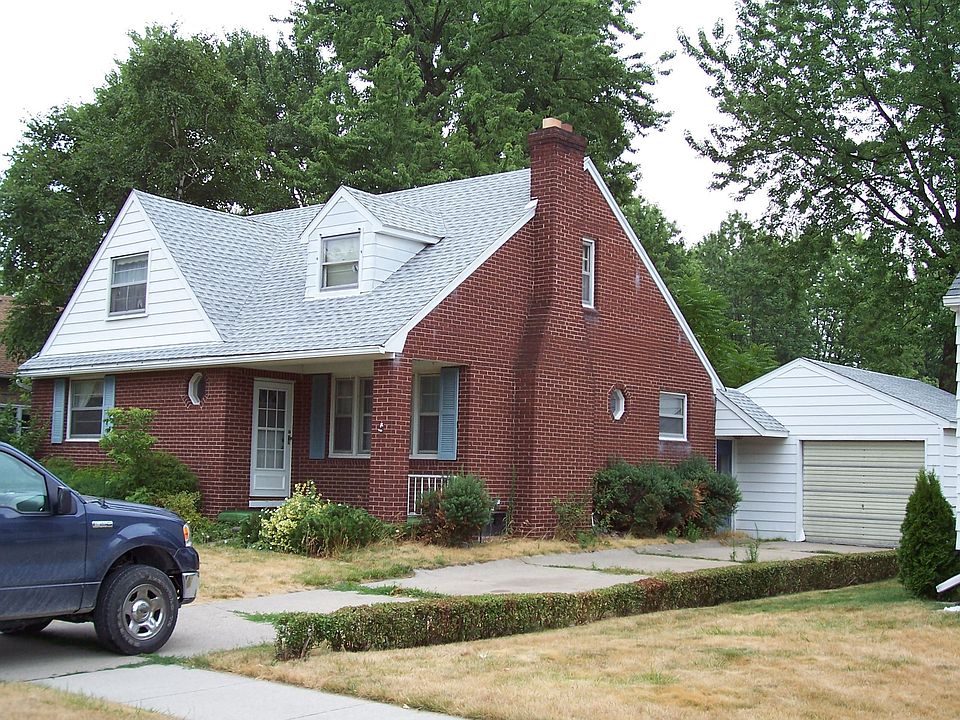 1st image of 536 N Mary St