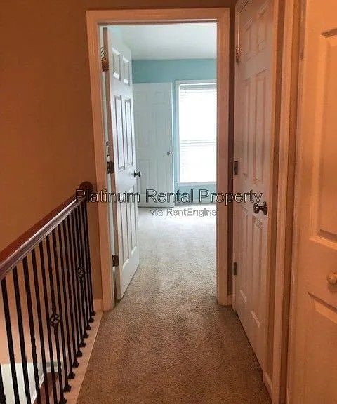 221 Balaban Cir — Photo 35