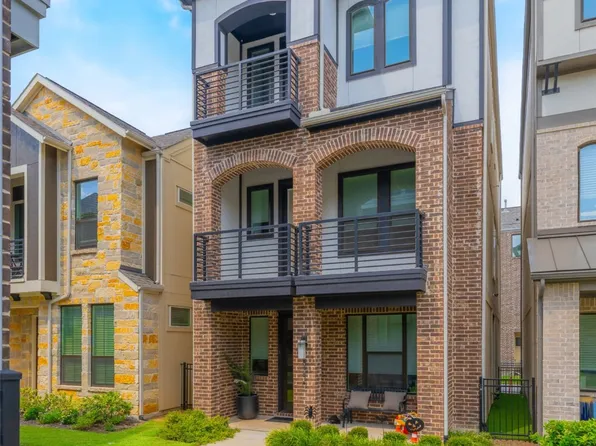 8256 Milroy Ln, Dallas, TX 75231