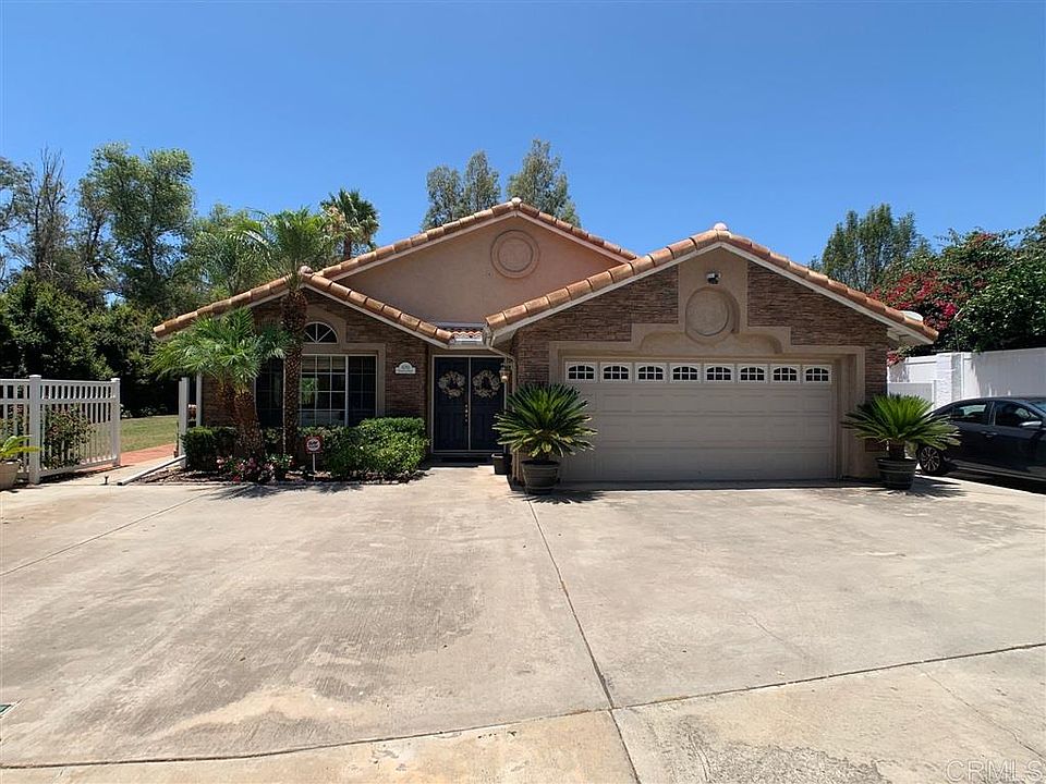 1st image of 4290 Panorama Dr