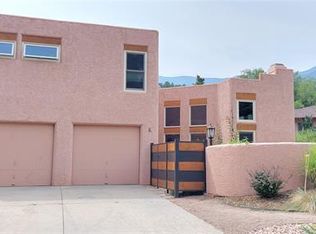 6 Sandra Ln, Manitou Springs, CO 80829
