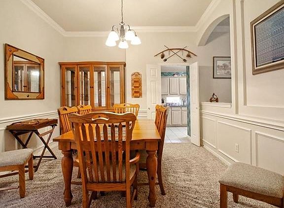2nd image of 1448 Applewood Dr