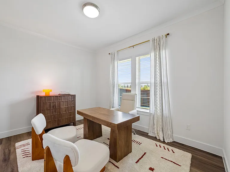 Luxe of Denton | D1 Bedroom or Office
