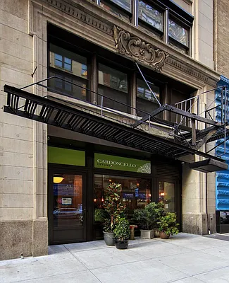 Rented by Voro New York | media 26