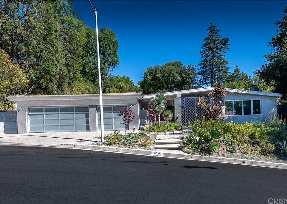 1st image of 4310 Bergamo Dr