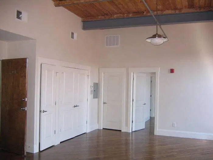 2 bed, $1,525 — Photo 4
