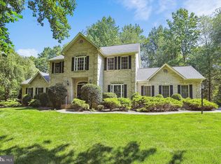 5444 Rosehaven Ct, Warrenton, VA 20187