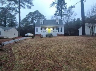 20300 Stonewood Manor Dr, South Chesterfield, VA 23803