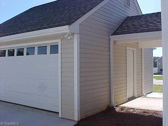 5th image of 13 Bridgton Pl