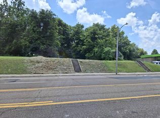 481 E East H Crump Blvd, Memphis, TN 38126