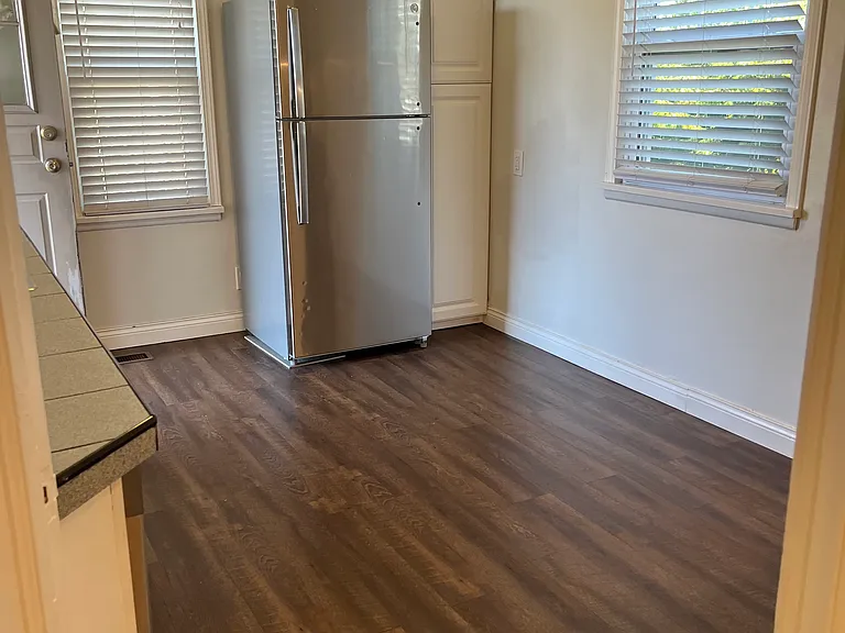 324 E Rockwell Ave — Photo 11