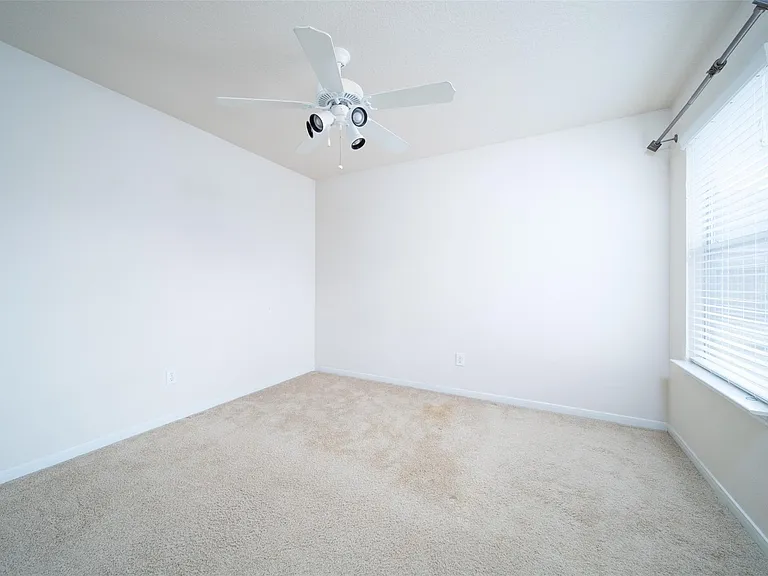 20547 Upland Fair Ln — Photo 14