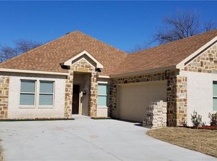 817 Lexington Dr, Lancaster, TX 75134