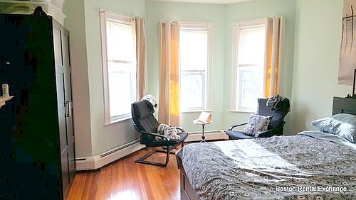 2nd image of 235 Highland Ave #D