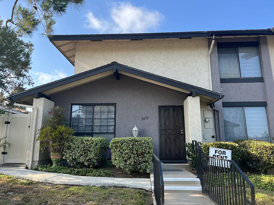 267 Rancho Ct #D