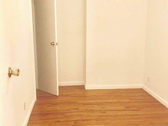 5th image of 1626 3rd Ave APT 2B