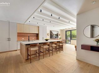 345 Carroll St, Brooklyn, NY 11231