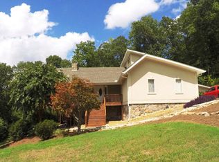 2902 Huckleberry Ln, Rocky Face, GA 30740