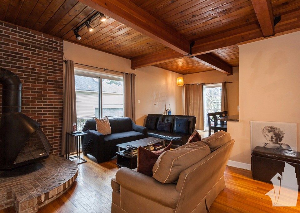 1st image of 1133 W Drummond Pl #7A