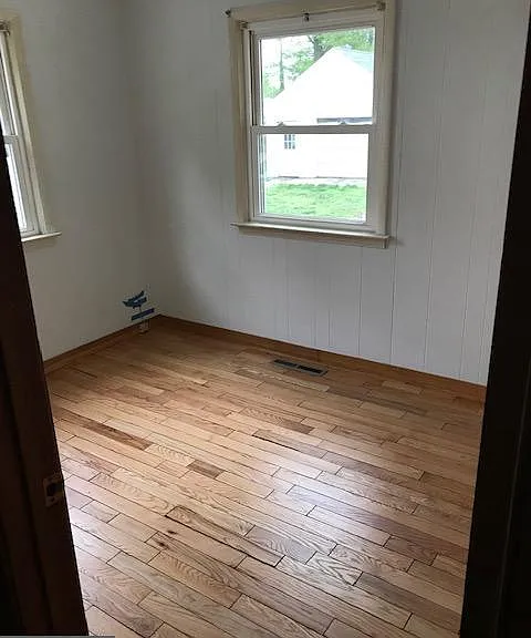 442 Buttonwood Ave #DOWNSTAIRS — Photo 4
