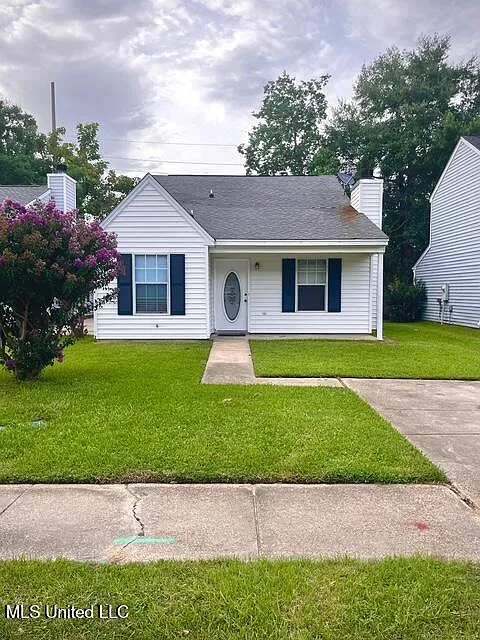 1710 James Buchanan Dr