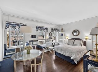 203 E 72nd St #3N, New York, NY