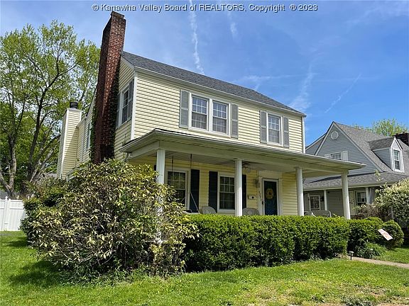 2nd image of 4204 Washington Ave SE