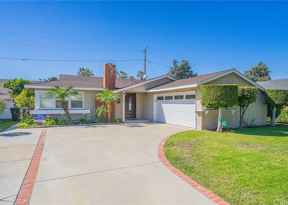 1st image of 8475 San Capistrano Way