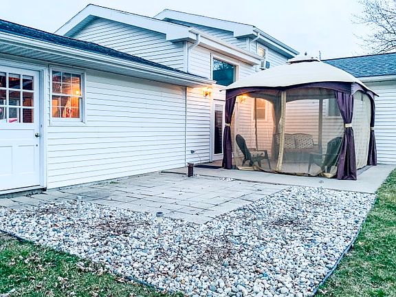 4th image of 104 Kathy Ln