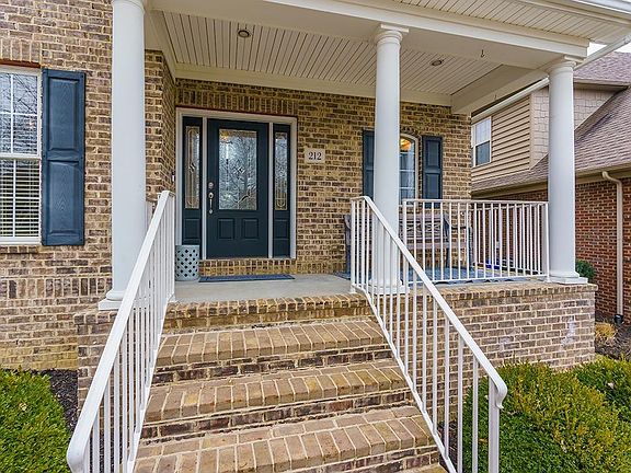 3rd image of 212 Ellerslie Park Blvd