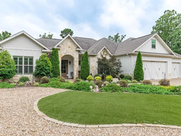 98 Elcano Dr, Hot Springs Village, AR 71909