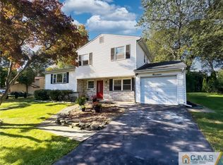 19 Huntington Rd, East Brunswick, NJ 08816