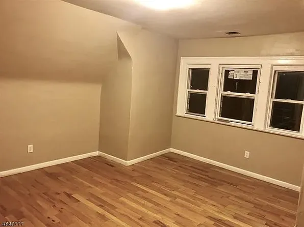 83 Farley Ave #C3, Newark, NJ 07108