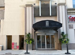 8 Park Rd #2513, Toronto, ON M4W 3S5