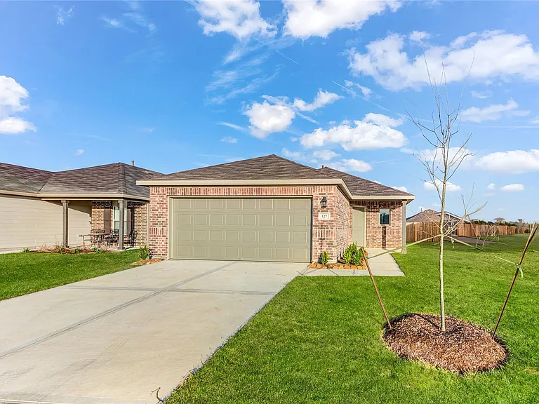 127 Sterling River Ln — Photo 1