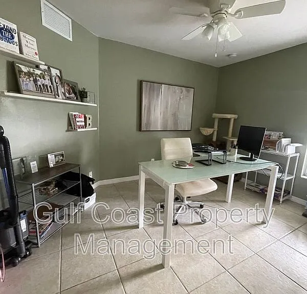 417 Broadmoor St — Photo 11