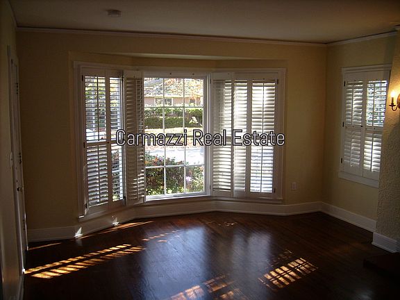 5th image of 640 Santa Ynez Way