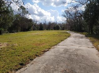 5202 Manor Dr, Sugar Land, TX 77479