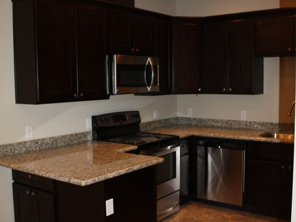 1st image of 630 N Trafton St APT F