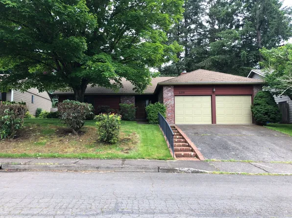 2250 Dorchester Dr S, Salem, OR 97302