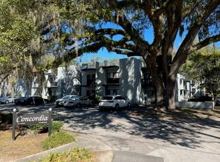 401 NW 39th Rd #401, Gainesville, FL 32607