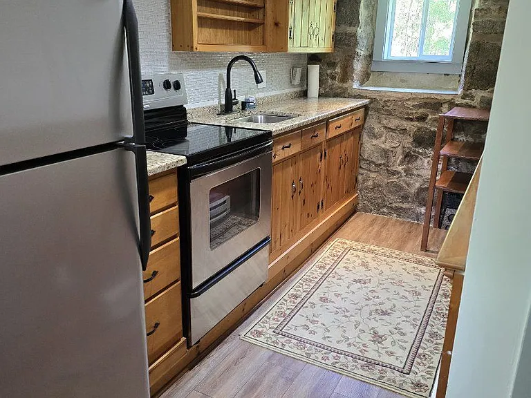 16 Middle Valley Rd — Photo 6
